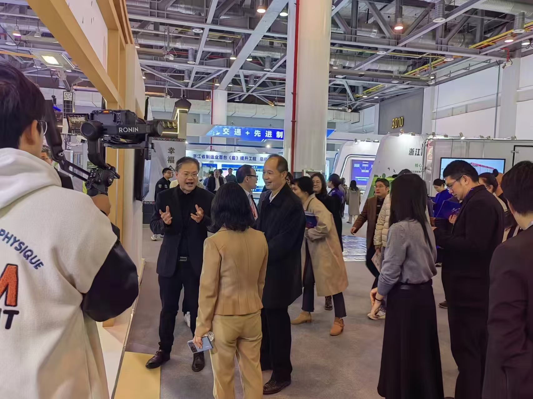 微信图片_20250403153258.jpg 微信图片_20250403153258.jpg